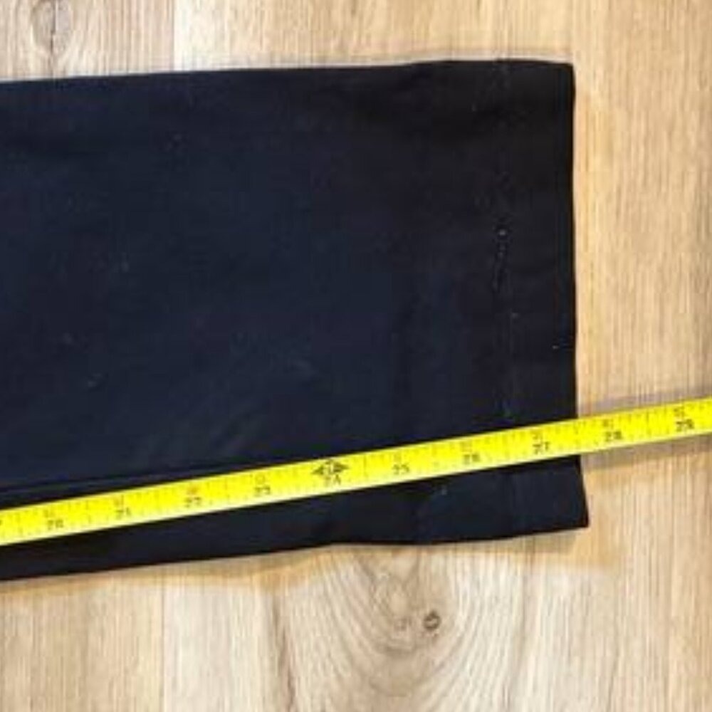 Old Navy Slim Rotation Chino Pants - Picture 9 of 9